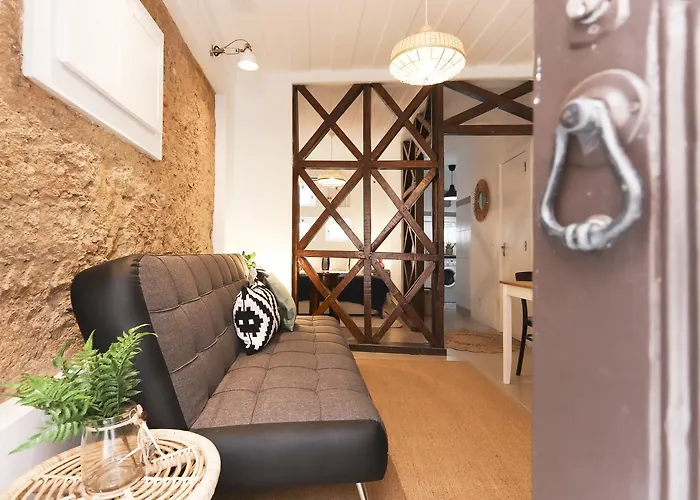 Golden Castle Studio By Homing